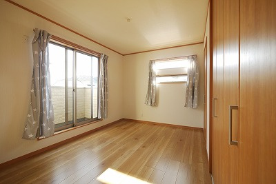 泉田岩佐様戸建の洋室