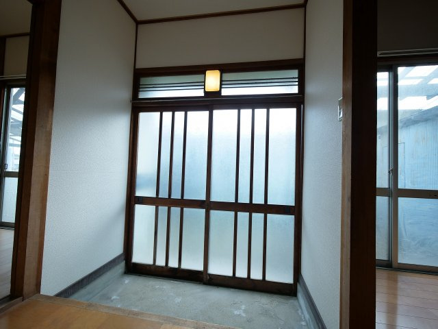 福富西槙野様貸家6号の玄関|※写真は別の部屋のものです。