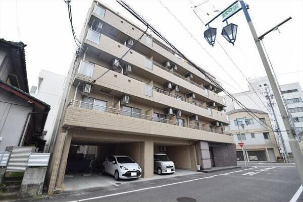 オーシャン三河豊田駅前の外観