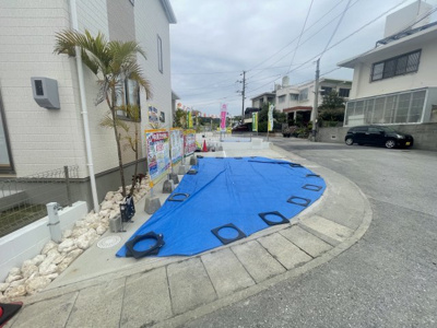 【駐車場】 | 南風原町宮城（全5棟）E号棟 | E号棟　並列駐車3台可♪