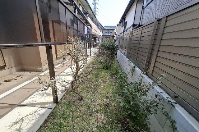 和泉市いぶき野３丁目の庭|庭