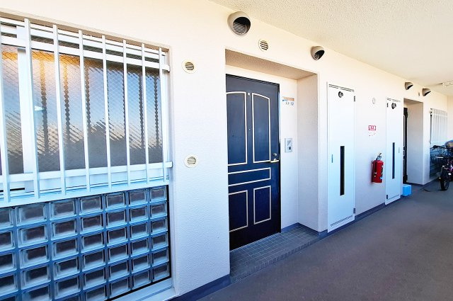 シャルマン・フジ久米田の玄関|玄関