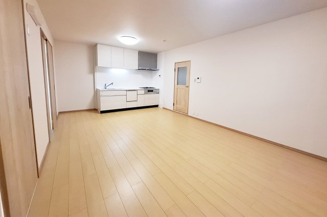 堺東グリーンハイツの居間・リビング|LDK