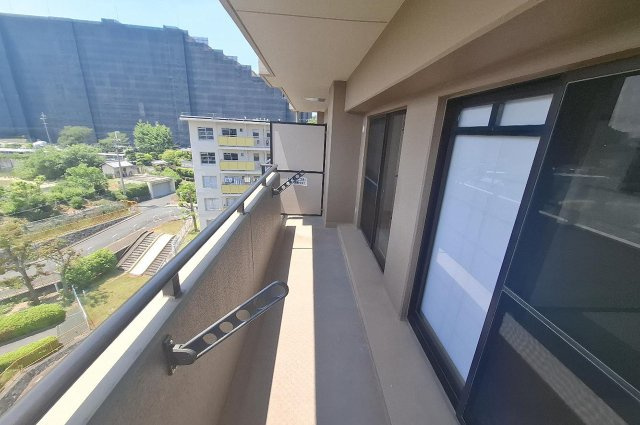 アンビエント金剛東ガーデンコートのバルコニー|バルコニー