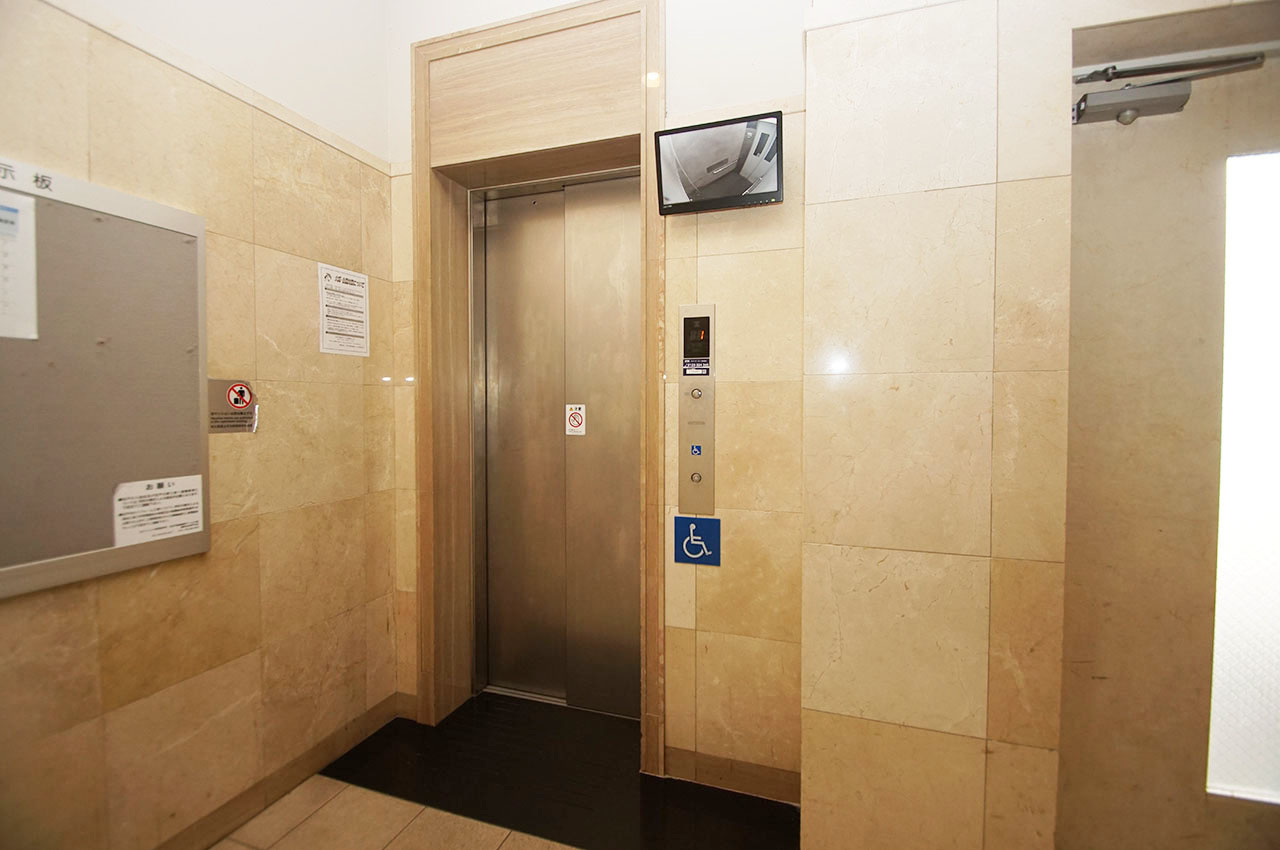 グランアッシュ天美駅前のその他共用部分|エレベーター