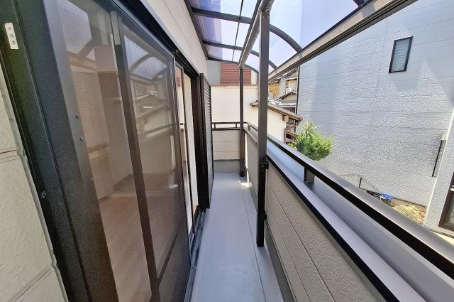 堺市中区深井北町のバルコニー|洋室（3）から出入りできるバルコニー