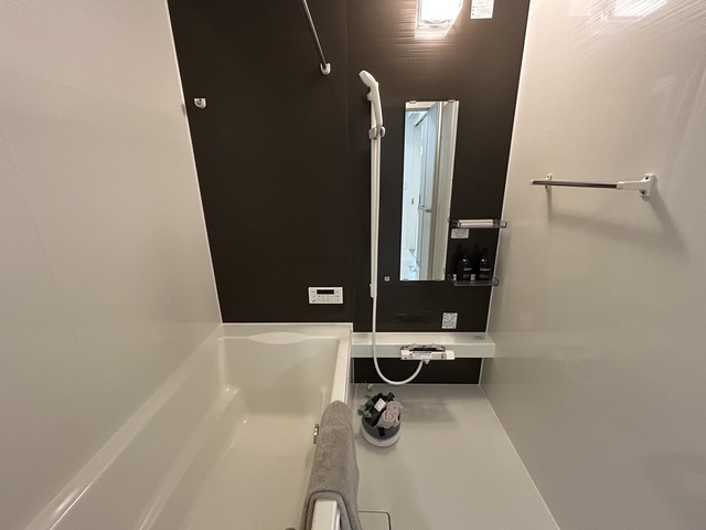 リナージュL 廿日市宮内24-1期　1号棟の浴室