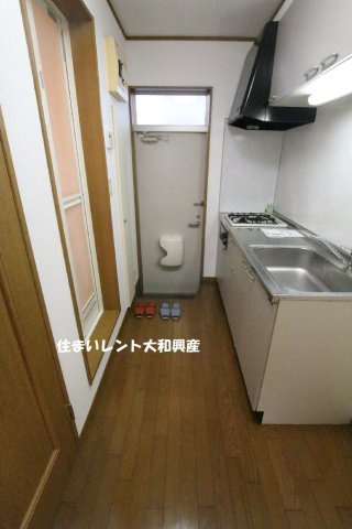 ハイツ大明の玄関