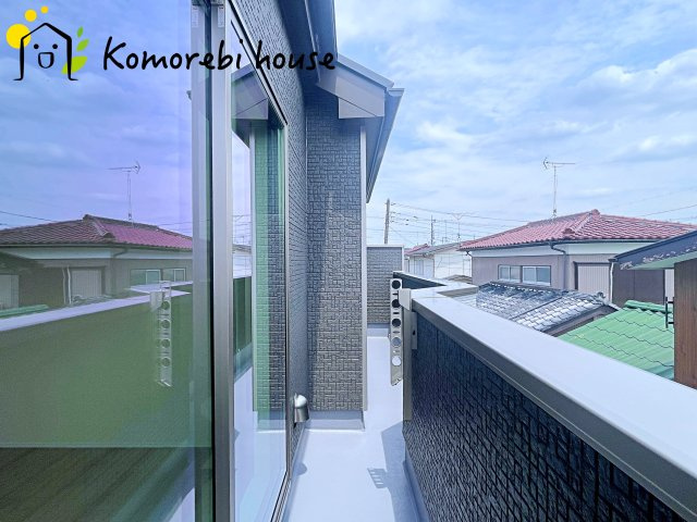 北本西高尾　第1期　新築一戸建て　ハートフルタウン　Aのバルコニー|お洗濯にも便利なバルコニー付き