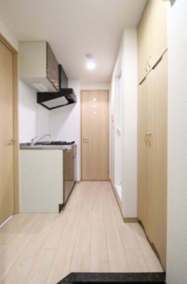 中野区丸山２丁目の賃貸マンションの玄関