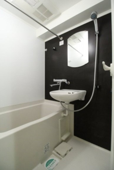 中野区丸山２丁目の賃貸マンションの浴室