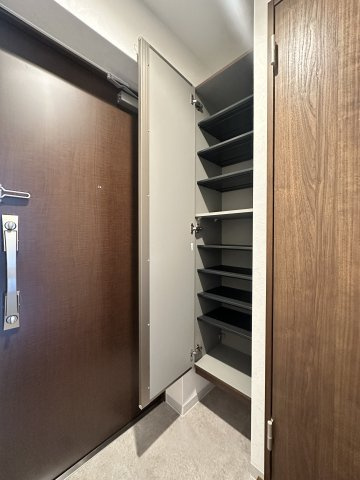 Grace Shoeiの内装