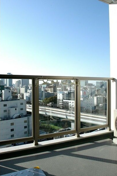 エステムプラザ名古屋・栄プレミアムのバルコニー