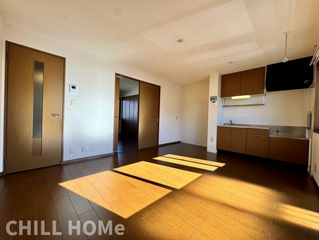 トラヴィアータの居間・リビング|他社様掲載物件もまとめてご紹介、ご案内可能です(^^)/