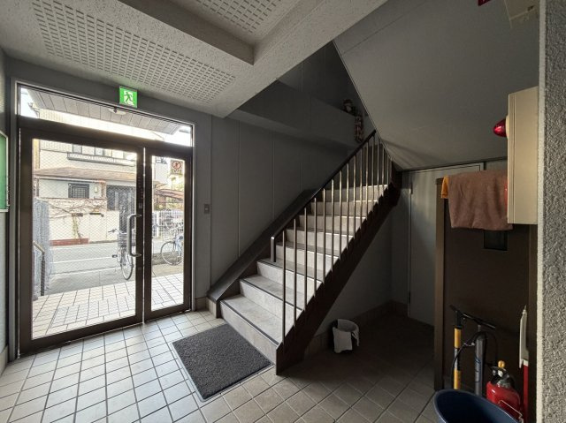 マンション中村のエントランス