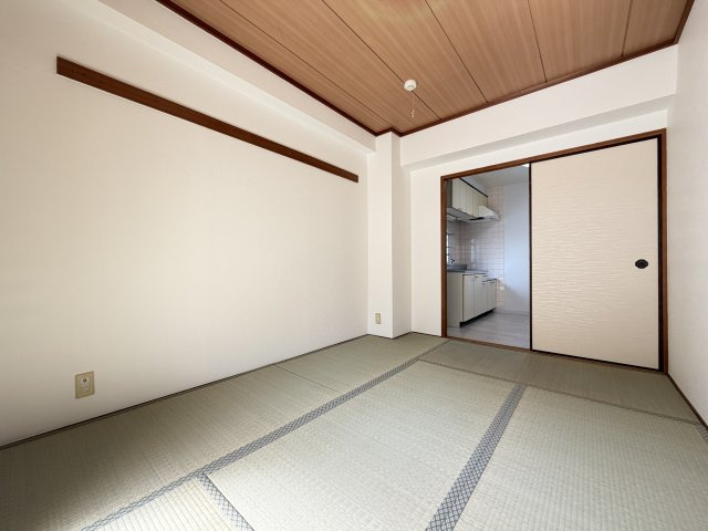 コーポ田中の和室