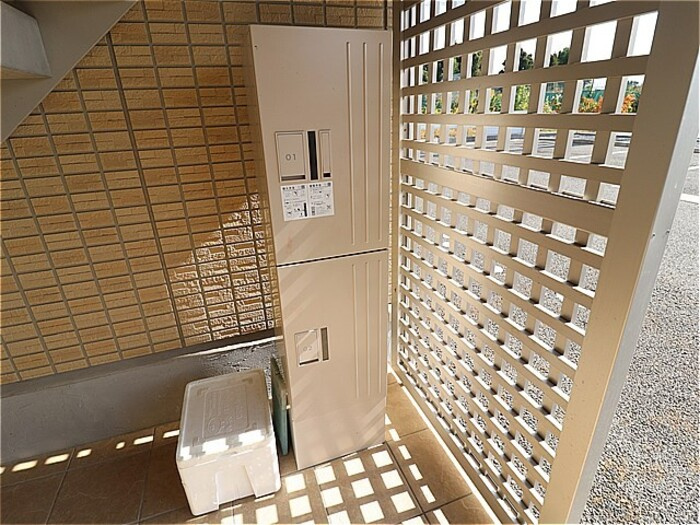 スカイブルー　Ｇのその他共用部分|宅配ボックスです