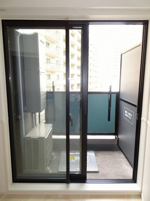 【バルコニー】 | ファーストプレイス