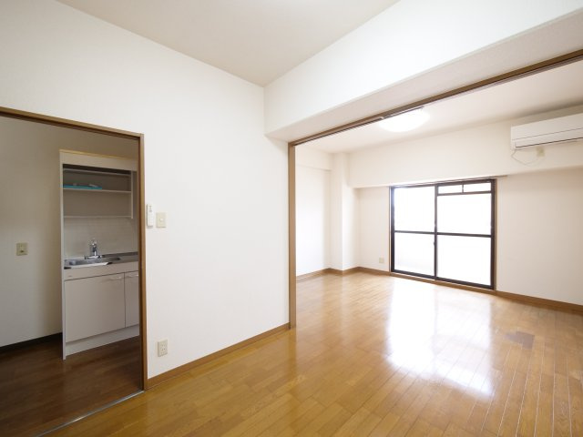 カルム今の洋室|※写真は別の部屋のものです。