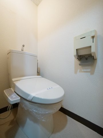 カルム今のトイレ|※写真は別の部屋のものです。