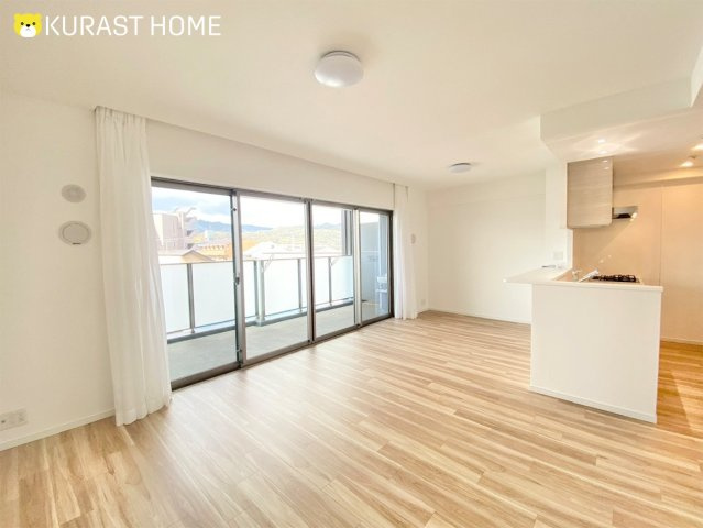 パークシティ桂ジオ　4階の居間・リビング