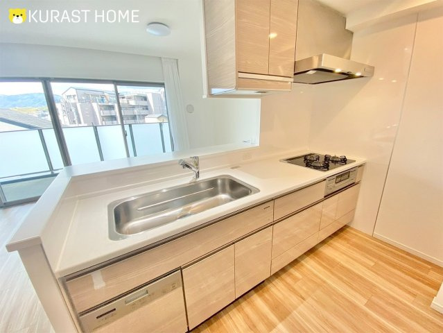 パークシティ桂ジオ　4階のキッチン