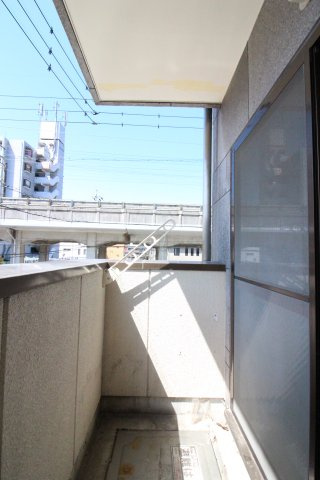 ラルーチェ若宮のバルコニー