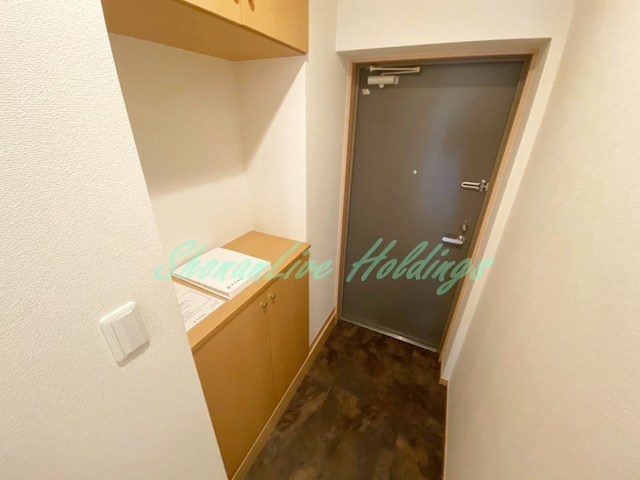 茅ヶ崎市元町の賃貸マンションの玄関