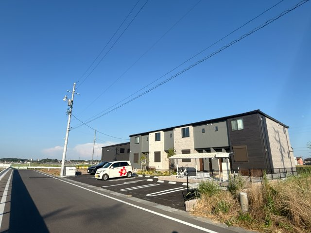 ミナ　タウンの駐車場