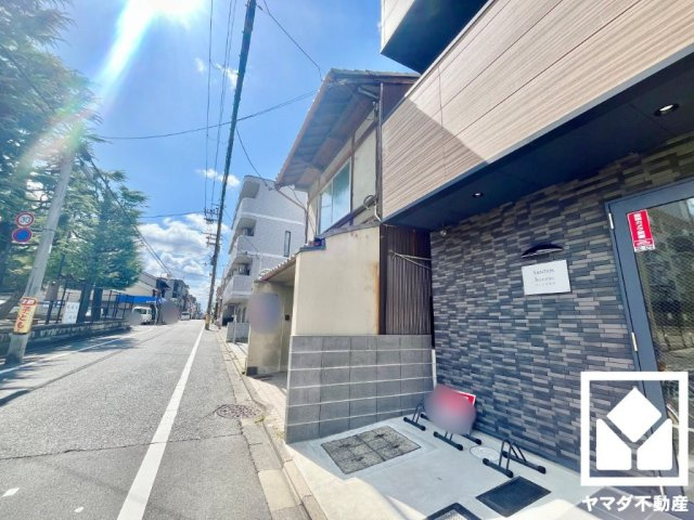 伏見区深草北鍵屋町の外観