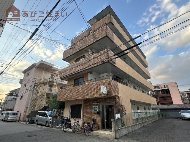 パイン・ハイムⅢの外観