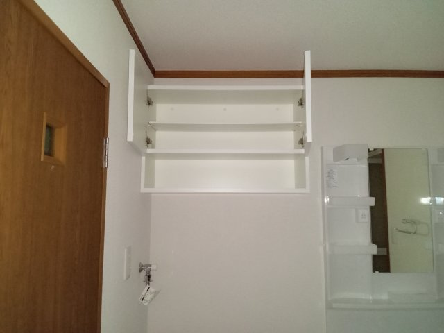 川崎市多摩区生田１丁目の賃貸マンションの収納