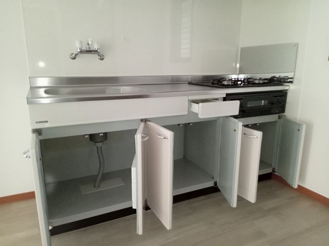 川崎市多摩区生田１丁目の賃貸マンションのキッチン