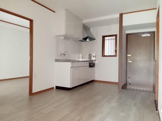 川崎市多摩区生田１丁目の賃貸マンションの居間・リビング