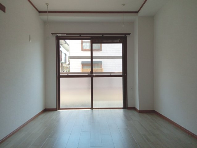 川崎市多摩区生田１丁目の賃貸マンションの洋室