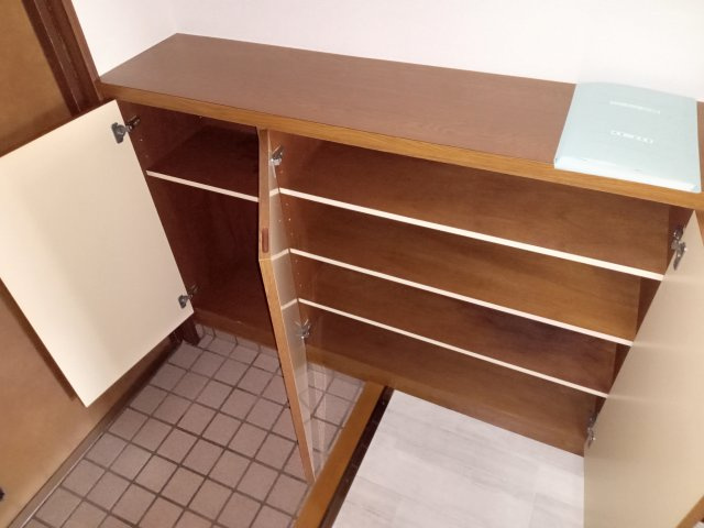 川崎市多摩区生田１丁目の賃貸マンションの収納