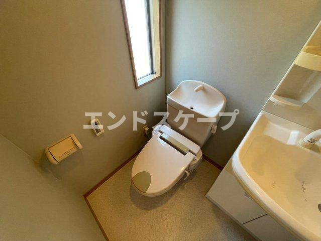 グリーンコート　壱番館のトイレ|高崎、前橋、伊勢崎エリアのお部屋探しはエンドスケープまで！お客様の理想お聞かせ下さい♪