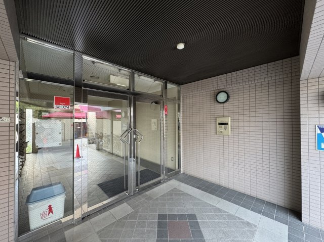 フレンドシップ1のエントランス