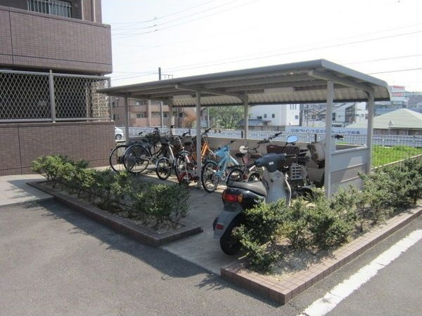 サンヒルズ石塚のその他共用部分|駐輪場