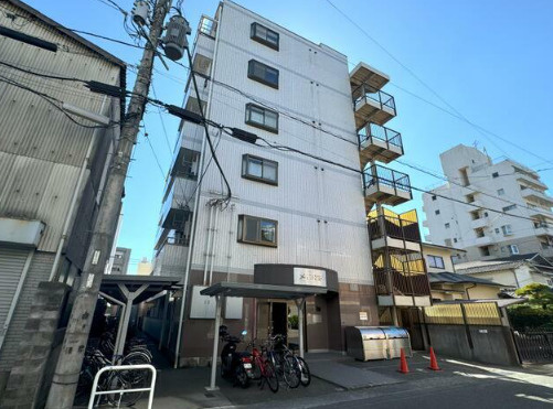 熊本市中央区新屋敷３丁目の賃貸マンション