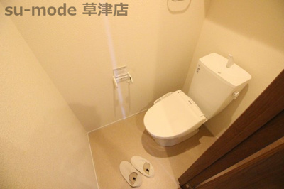 【トイレ】 | メゾン・ドゥ・フォレ | トイレです