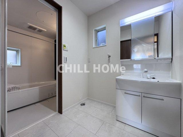 エステートハウス 福島町Eの洗面所|当社、チルホームのHPもご覧ください(^^)/物件情報多数♪