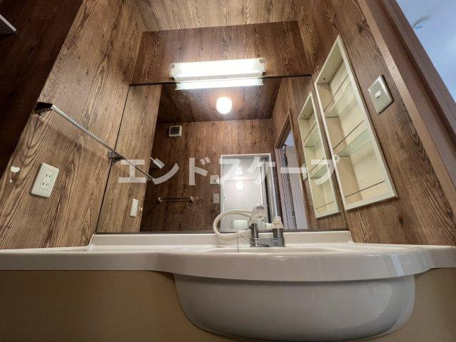 メゾン ソニア　Ａの独立洗面台|高崎、前橋のお部屋探しはエンドスケープまで！お客様の理想お聞かせ下さい♪
内装が画像と異なる場合がございます。