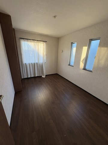 川越市大字寺尾中古戸建の寝室