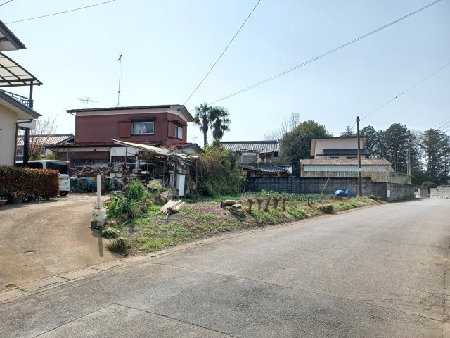 東松山市大字野田1172　東側
