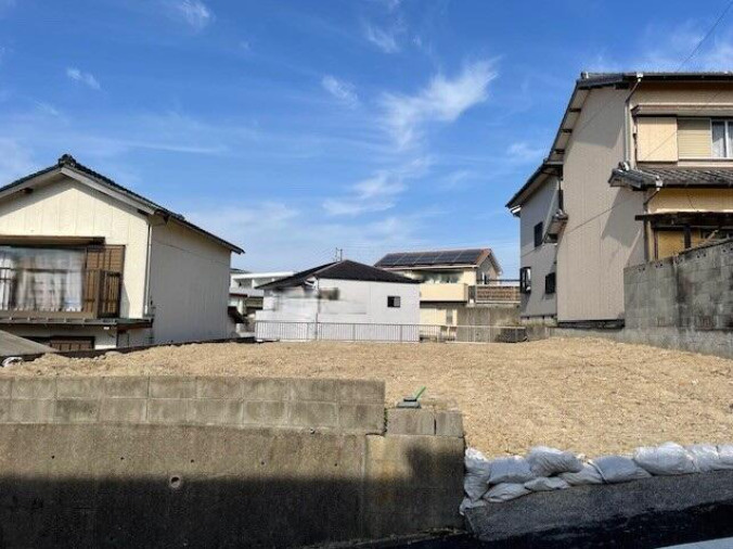 常滑市苅屋町6丁目　売り土地