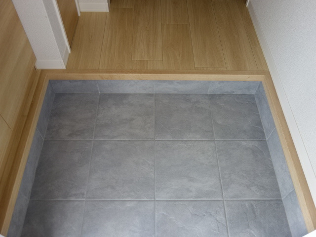 インステージ繁昌Ⅰ　A棟の玄関