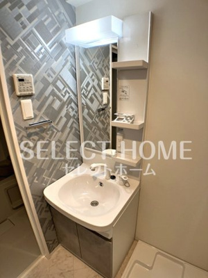 【独立洗面台】 | S-RESIDENCE岡崎公園aureate | 独立洗面化粧台が付いています