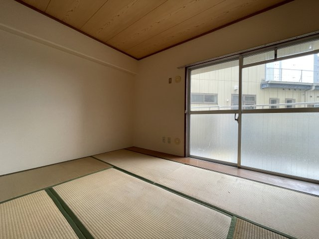 カルム東大阪の和室|内装です