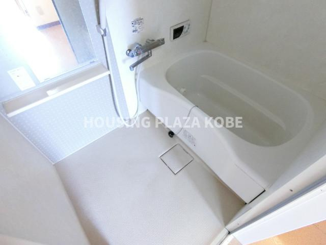 ティエスビル須磨の浴室